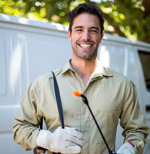 Why Fort Myers Homeowners Trust Fort Myers Pest Control Pro for Flea and Tick Treatment?
